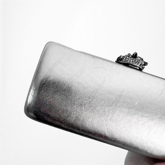 Small Rectangular Metallic Silver Gray Rhinestone Leather Look Clutch Bag - Picture 4 of 7